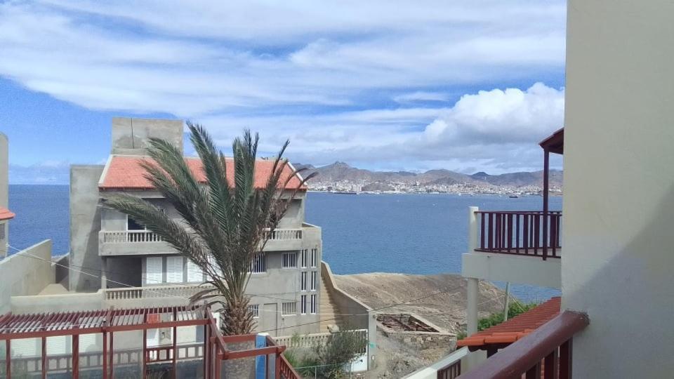 Pousada Monte Cara Миндело Екстериор снимка